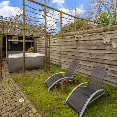 Beautiful Farmhouse In With Wellness And Horse Stable Holiday home Hulsel